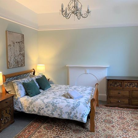 Villa With Park Views Close To Liverpool Centre Exterior foto